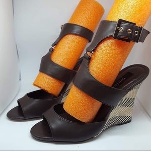 WHBM Alianna ankle strap peep toe sandal wedges 8M